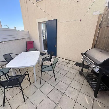 Cosy A 200m De La Avec Animaux & Parking - Fr-1-194-347 *